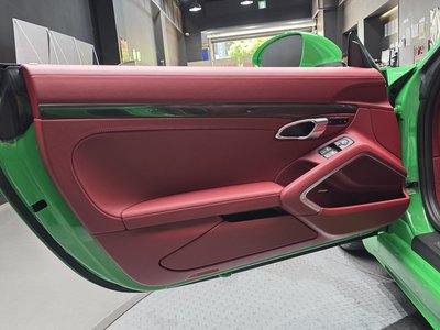 2023 Porsche 718 缩略图 14