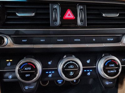 2020 Genesis THE NEW G70 缩略图 32
