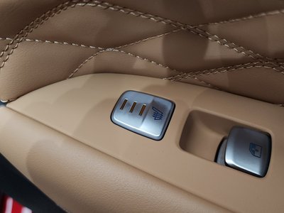 2020 Genesis THE NEW G70 缩略图 40