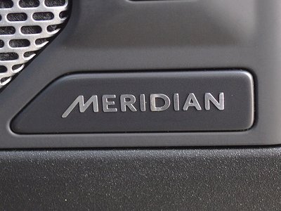 LAND ROVER DEFENDER - 9