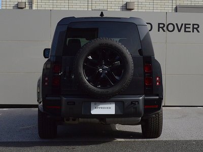 LAND ROVER DEFENDER - 6