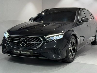 MERCEDES-BENZ E-CLASS - 1