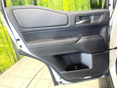 صورة مصغرة 38 لـ 2025 Toyota LAND CRUISER 250