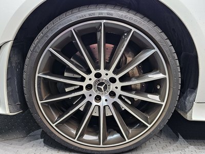 MERCEDES-BENZ CLS - 6