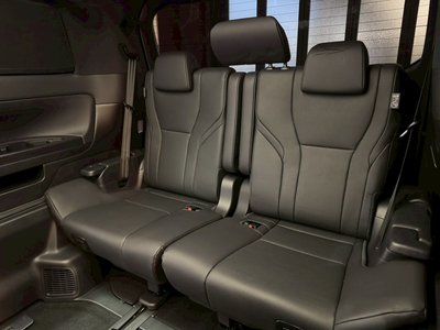 2025 Toyota ALPHARD — фото 53
