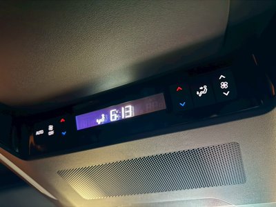 2025 Toyota ALPHARD — фото 59