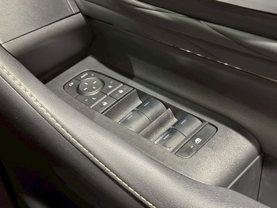 2025 Toyota ALPHARD — фото 75