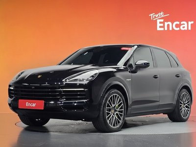 2020 Porsche CAYENNE — фото 1