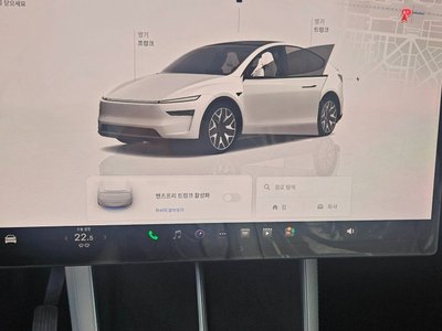 2026 Tesla MODEL Y — фото 8