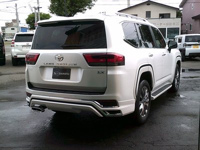 2024 Toyota LAND CRUISER 300 — фото 6