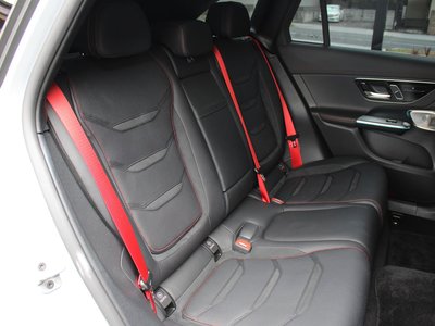 صورة مصغرة 12 لـ 2025 Mercedes-BENZ GLC AMG