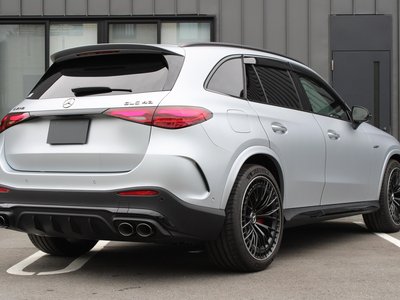 MERCEDES-BENZ GLC AMG - 4