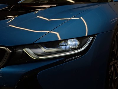 2015 BMW I8 — миниатюра 40