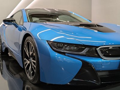 2015 BMW I8 — миниатюра 13