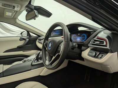 2015 BMW I8 — миниатюра 18
