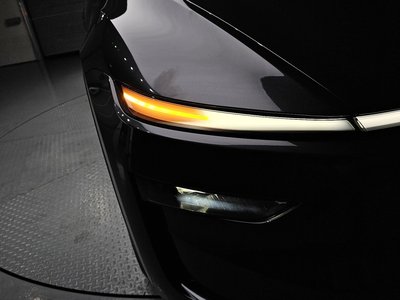TESLA MODEL Y - 9