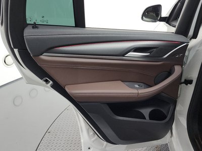 صورة مصغرة 15 لـ 2025 BMW X4