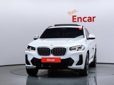 صورة 2 لـ 2025 BMW X4