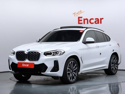 صورة 1 لـ 2025 BMW X4