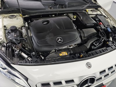 MERCEDES-BENZ GLA - 7