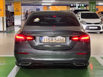 MERCEDES-BENZ E-CLASS - 6