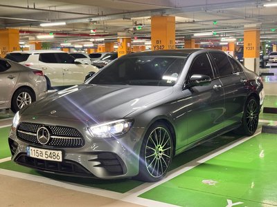 MERCEDES-BENZ E-CLASS - 1