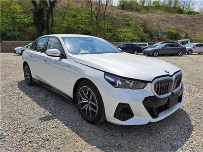 صورة 5 لـ 2024 BMW 5 SERIES