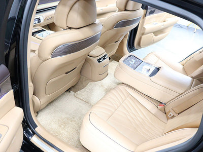 2022 Genesis G90 (RS4) — миниатюра 12