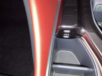 صورة مصغرة 31 لـ 2025 Toyota CROWN SPORT