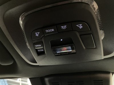 صورة مصغرة 34 لـ 2025 Toyota CROWN SPORT