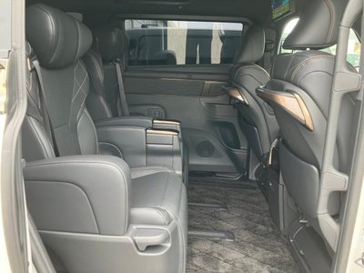 TOYOTA VELLFIRE - 6