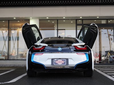 BMW I8 - 10
