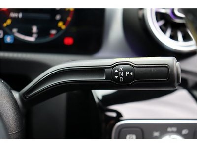 MERCEDES-BENZ CLA - 9