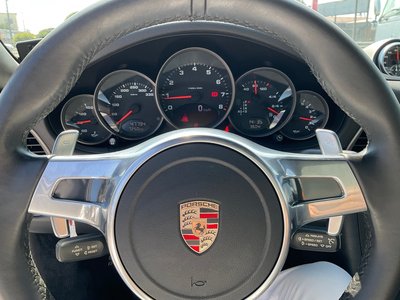 2010 Porsche 911 thumbnail 22