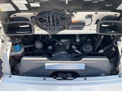 2010 Porsche 911 thumbnail 28