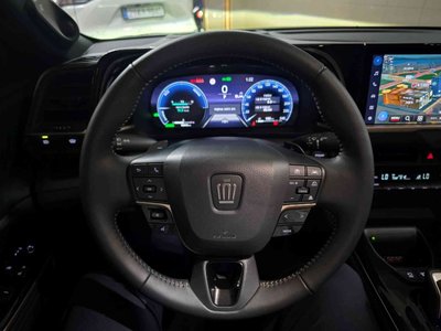 2025 Toyota CROWN CROSSOVER thumbnail 14