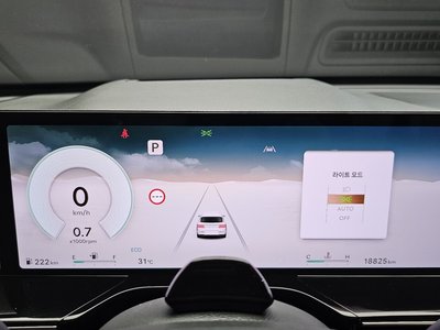 2024 Genesis GV80 — миниатюра 11