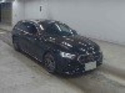 MERCEDES-BENZ E-CLASS - 1