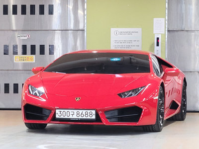 LAMBORGHINI HURACAN - 1
