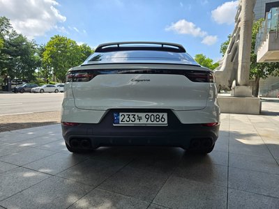 2023 Porsche CAYENNE 照片 3