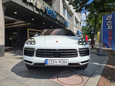 2023 Porsche CAYENNE 照片 2