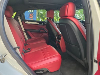 2023 Porsche CAYENNE 照片 10