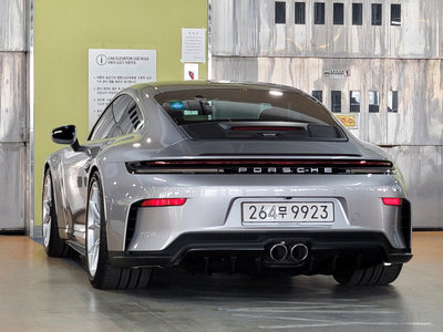 PORSCHE 911 - 6