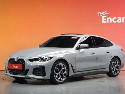 2024 BMW I4 photo 1