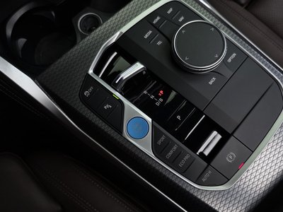 2024 BMW I4 缩略图 12