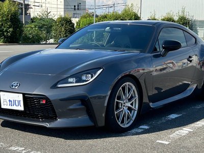 TOYOTA GR86 - 1