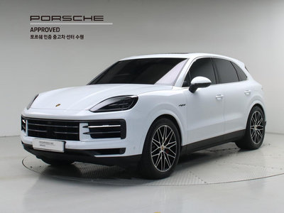صورة 1 لـ 2025 Porsche CAYENNE