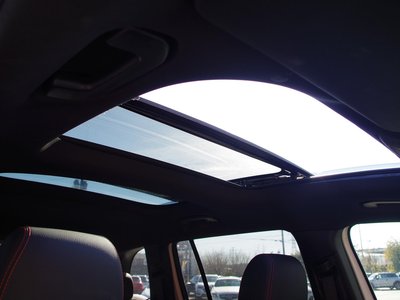 MERCEDES-BENZ GLB - 6