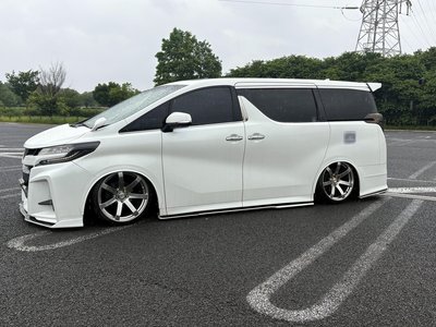 TOYOTA ALPHARD - 5
