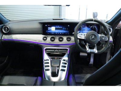 صورة 3 لـ 2021 Mercedes-BENZ GT AMG